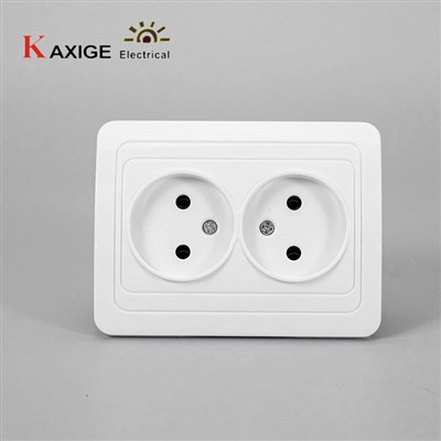 81बी 2 गैंग सॉकेट